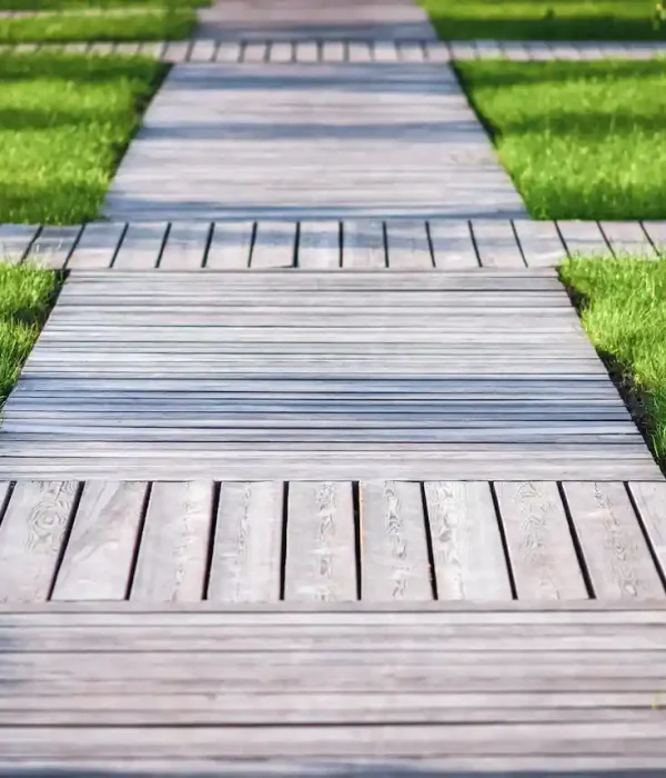 wooden-garden-paths-walkways-of-natural-wood-pla-2026-03-13-04-21-58-utc